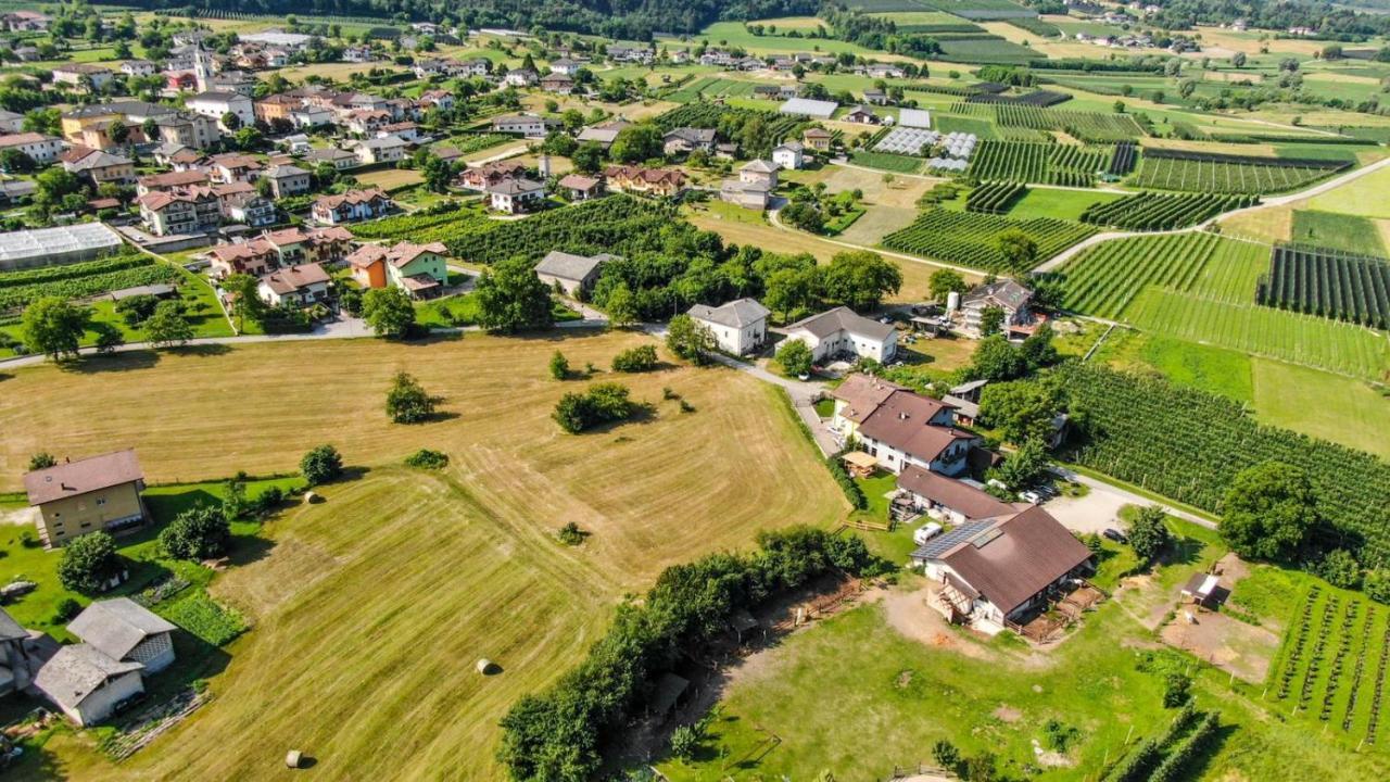 Agritur Airone Bed & Camping Левіко-Терме Екстер'єр фото