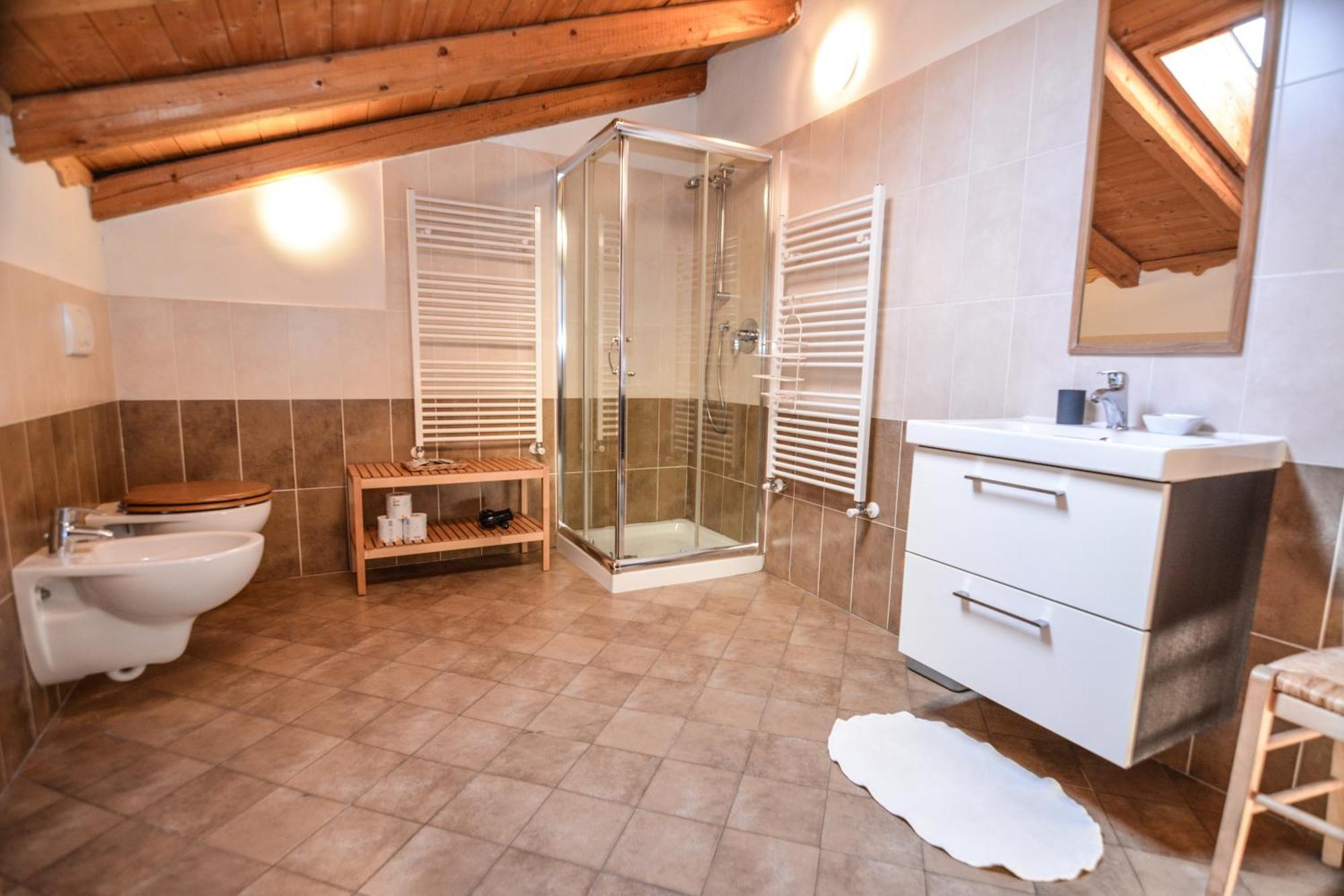 Agritur Airone Bed & Camping Левіко-Терме Номер фото