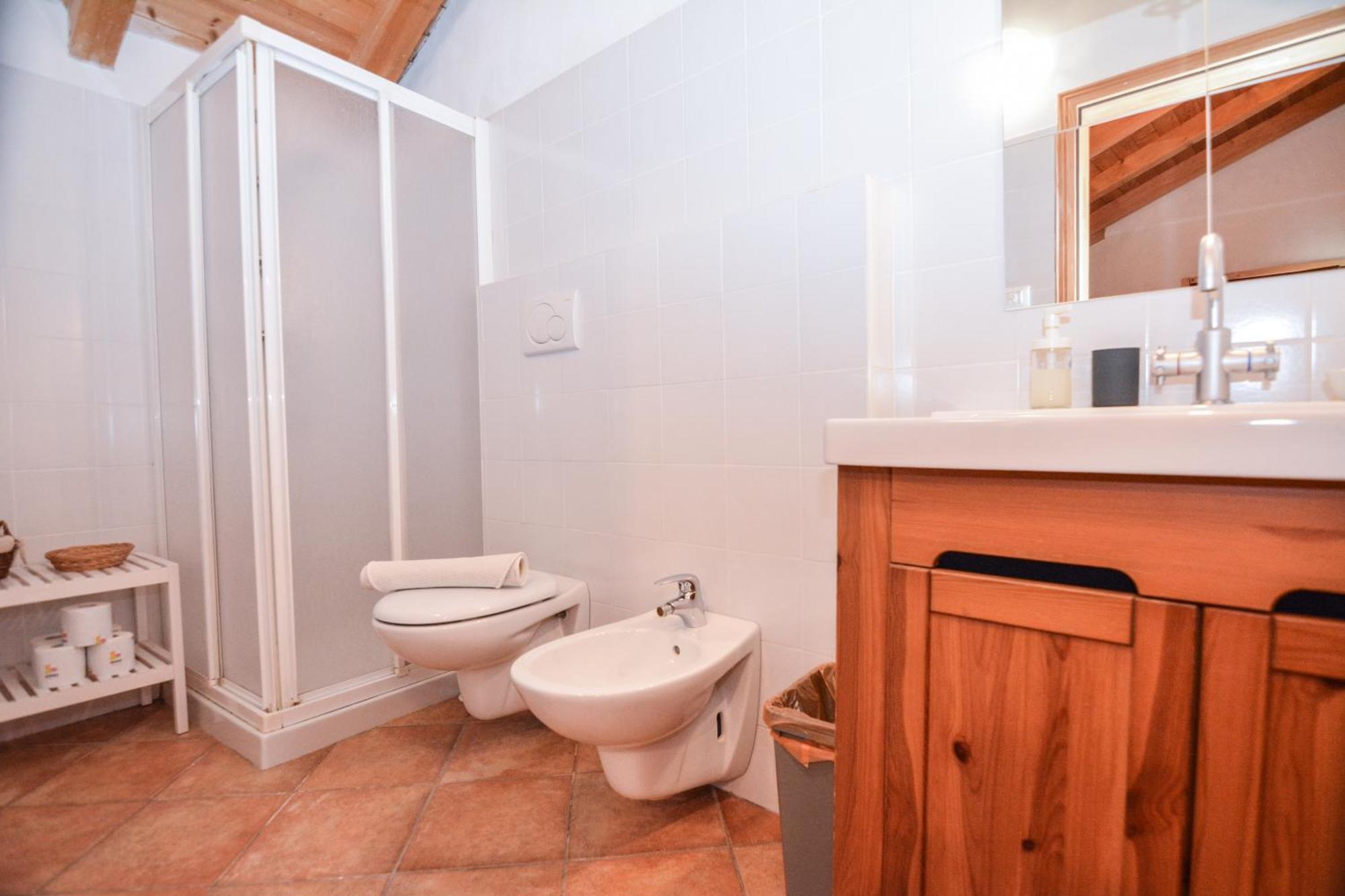 Agritur Airone Bed & Camping Левіко-Терме Номер фото